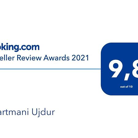 Apartmani Ujdur กราดัซ ภายนอก รูปภาพ